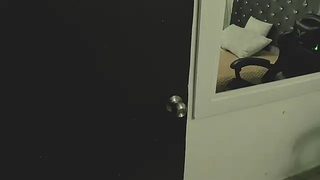 Chat +18 de nymphomanya ao vivo