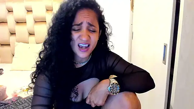 Chat +18 de alaskmiller1 ao vivo