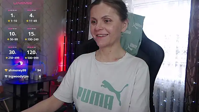JessieOMays Chat XXX live