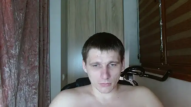 Poliglotjoe1 Chat XXX in diretta