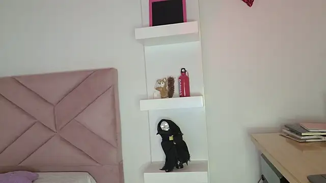 eva_sin18's Live XXX Chat