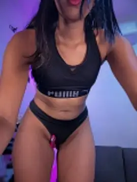 SheenaBrooke webkamerás műsora