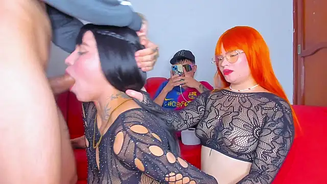 Extreme_Team8 live XXX chat