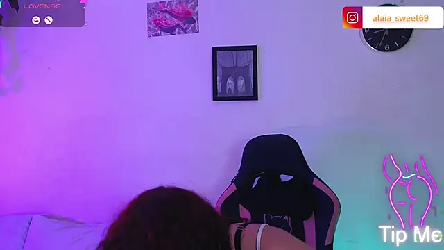 Živý XXX chat alaia_sweetxxx