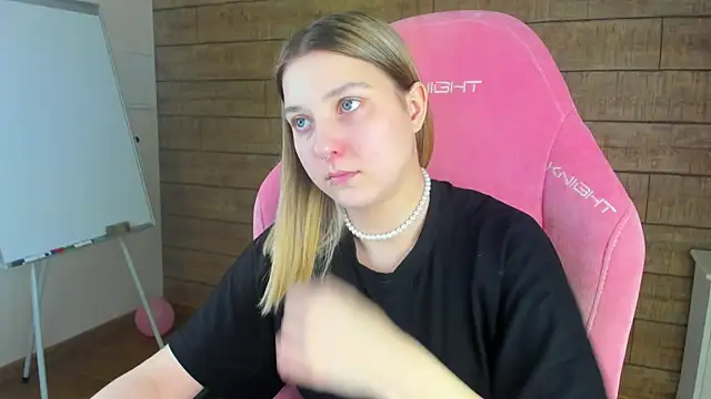Živý XXX chat TinnaBurton