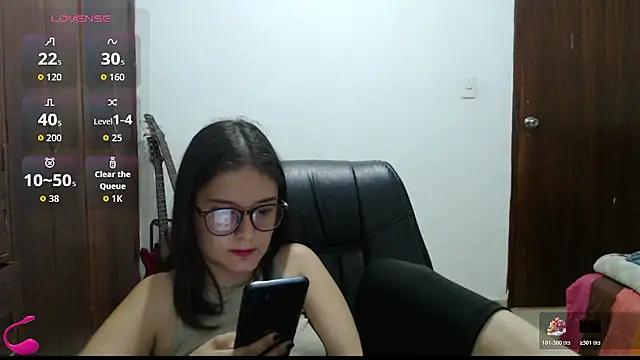 MadieeLorez live XXX chat