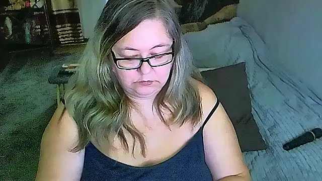 sex2n Live XXX chat