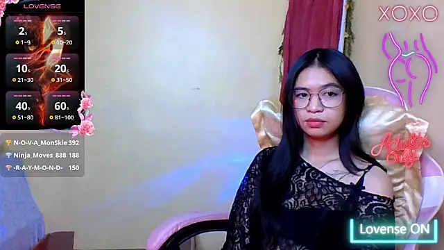 دردشة Luna_Moonfang الجنسية المباشرة