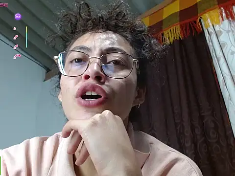 Amitlu_ Live XXX-chat