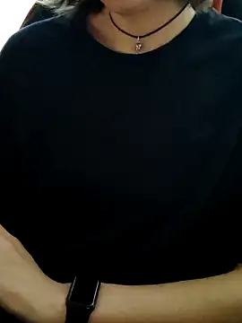 Aashikalaa's Live XXX Chat