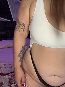 jazminslut's Webcam Show
