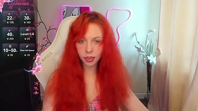 InfernoKitten Adlı Modelin Canlı XXX Sohbeti