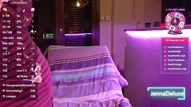 JennaDeluxen Live XXX chat