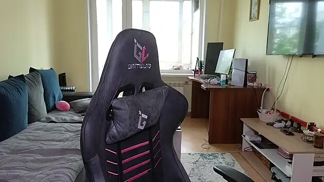MalvinaBlum élő XXX-chatje