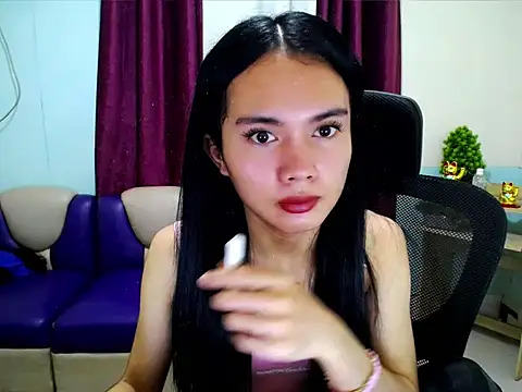devine_goddess Webcamshow