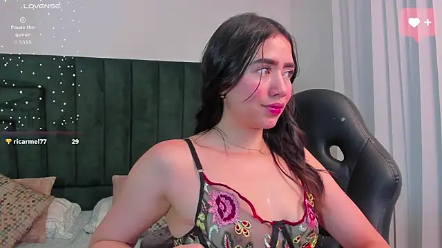 SaraWagner_ Chat XXX in diretta
