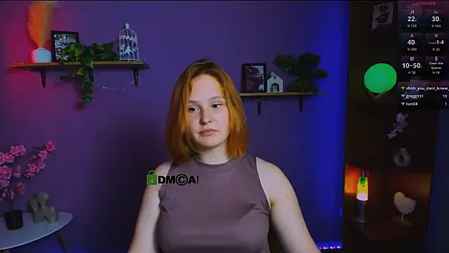 polly-cute Chat XXX in diretta