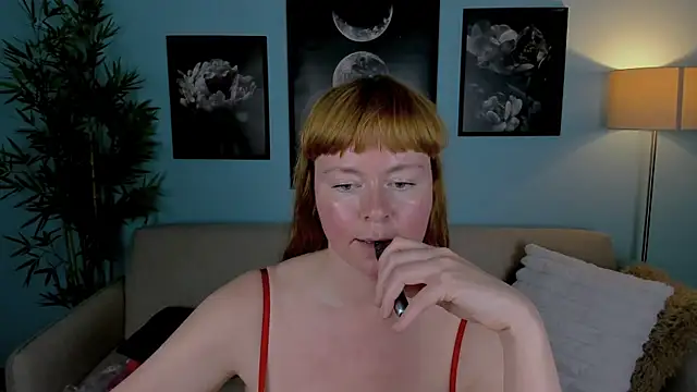 CherryMii Chat XXX live