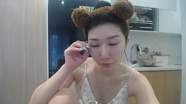 Chat +18 de Asiagirll ao vivo