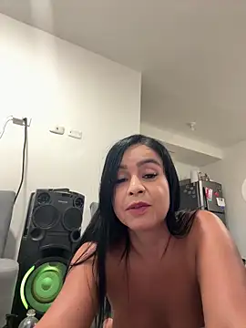 Chat XXX ao vivo de _kathaLopez_
