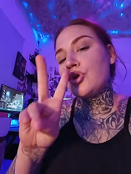 blazed_vixen Adlı Modelin Canlı XXX Sohbeti
