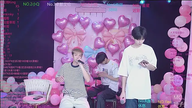 AAA-winner Live XXX-chat