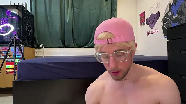 killa2053's Live XXX Chat