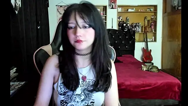 Maki_Zein_ Adlı Modelin Canlı XXX Sohbeti