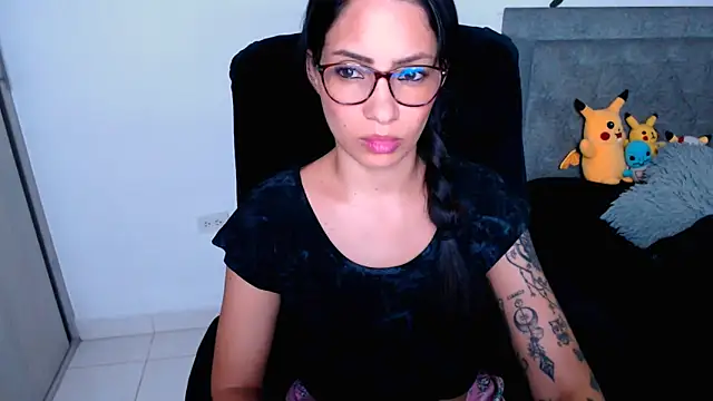 Chat +18 de diana__34 ao vivo