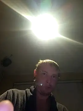 piercingpik webcam show