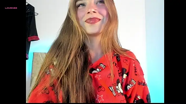 Mia_Victoria22: онлайн-секс-чат
