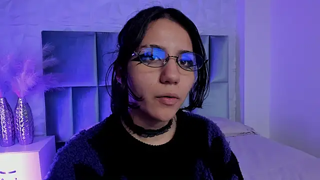 Chat XXX Live HollyPeach