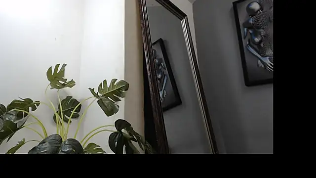 XXX chat uživo modela khris__evans
