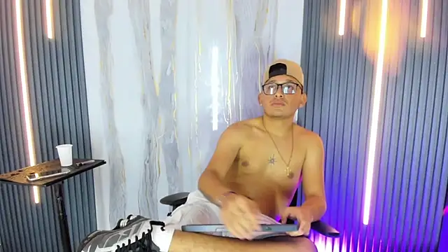Drake_King19 – webcam-show
