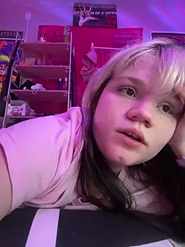 XXX chat uživo modela Cutiepiespanks