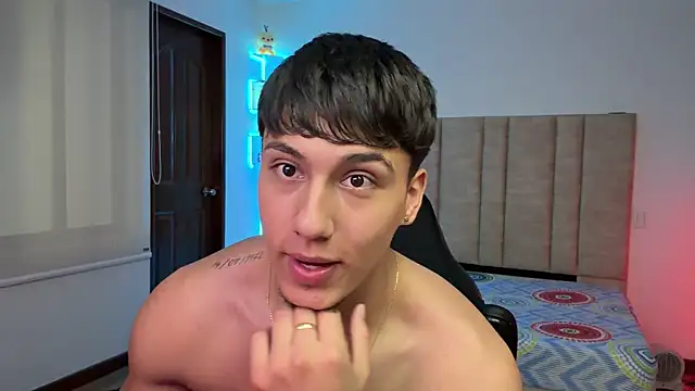 CHRIS_MORGAN1 Chat XXX in diretta