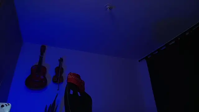 Ryuk_it élő XXX-chatje