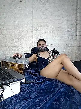 _Shimmerlyn_'s Live XXX Chat