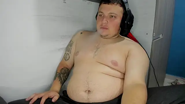 AndresChuboi 现场XXX聊天