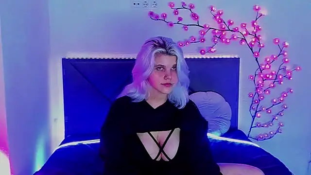 JoannLowen Live XXX chat