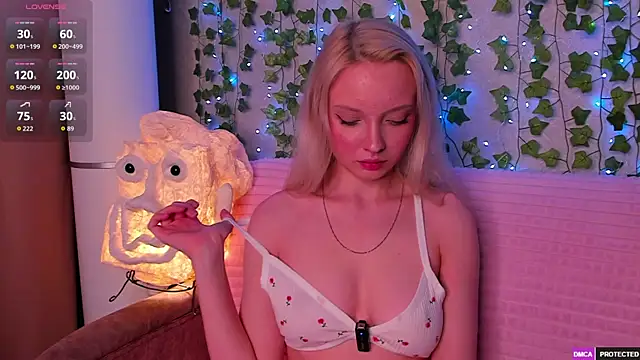 _CloudNine_ live XXX chat