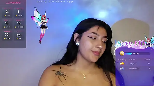 Chat +18 de Kiara_Mirage ao vivo