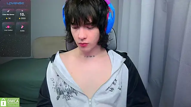 LeonBoykisser Webcamshow