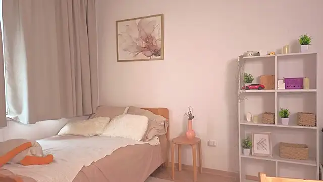 LissaMeowww: διαδικτυακό σόου στην κάμερα