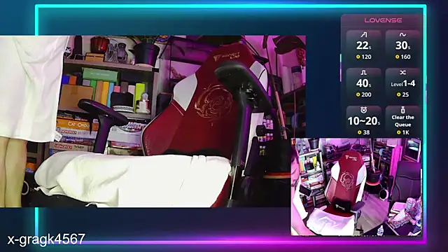 BukkakeDaddy96 Show in webcam