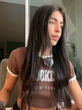 دردشة DaphneUwu الجنسية المباشرة
