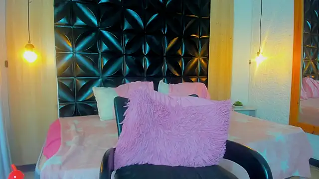 Czat XXX na żywo – Veyra_Thaliaa