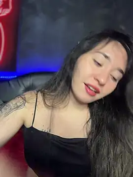 Sophie_LS Adlı Modelin Canlı XXX Sohbeti