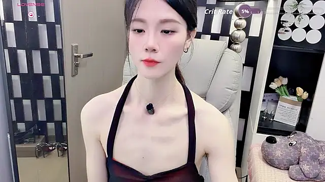 Yueyue-MM 网络视讯表演
