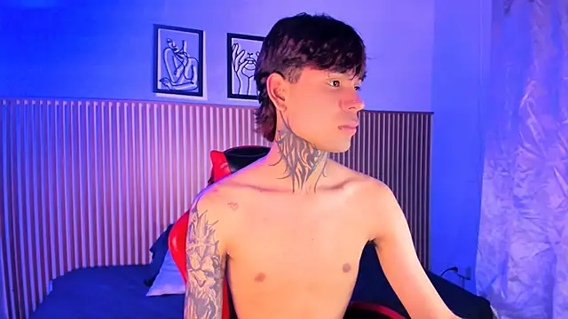 Darkxxx77's Webcam Show